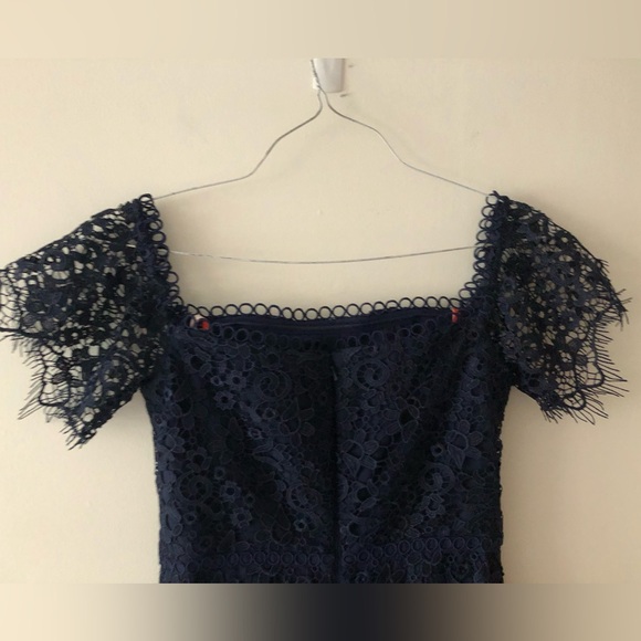 Monique Lhuillier Off The Shoulder Lace Midi Dress in Navy Blue Size 4 Lined - Picture 11 of 16